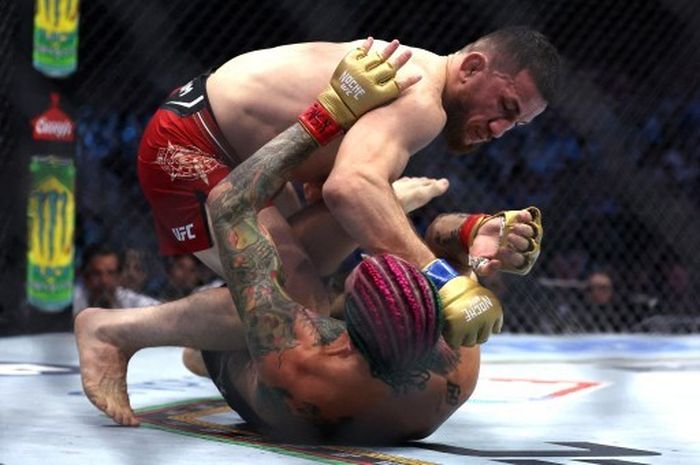 Pelatih Sean O'Malley Ungkap Apa yang Dikatakannya hingga Duel UFC 306 Terhenti Sejenak