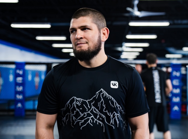 Selebgram Indonesia Ngaku Digoda Khabib Nurmagomedov, Mantan Manajer: Perempuan Itu Menjijikkan!